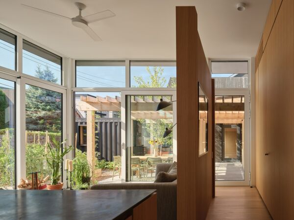 Mehrfamilienhaus in Toronto von LGA