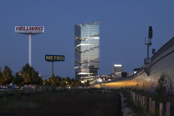 B�rohochhaus von BIG und Aukett + Heese