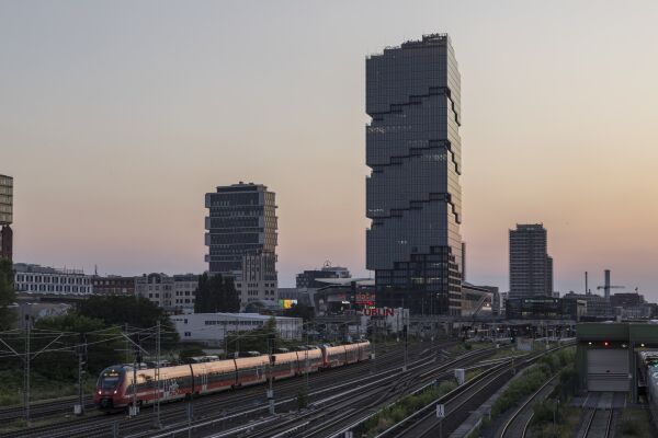 B�rohochhaus von BIG und Aukett + Heese