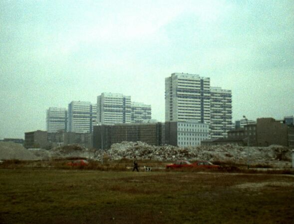 Noch nicht und nicht mehr, Ingo Kratisch, Jutta Sartory, DE 2000