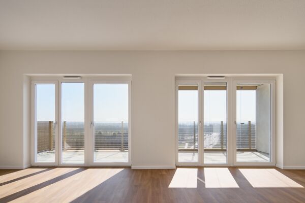 Umgebautes Wohnhochhaus in Lbeck von ppp architekten + stadtplaner