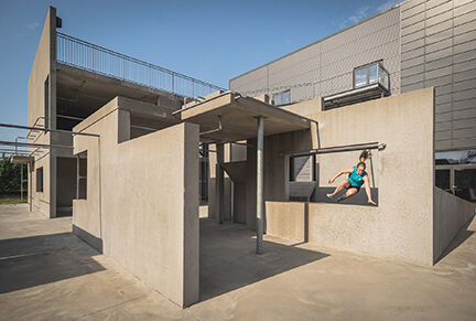 Parkour-Anlage der BGI Academy in Honsyld