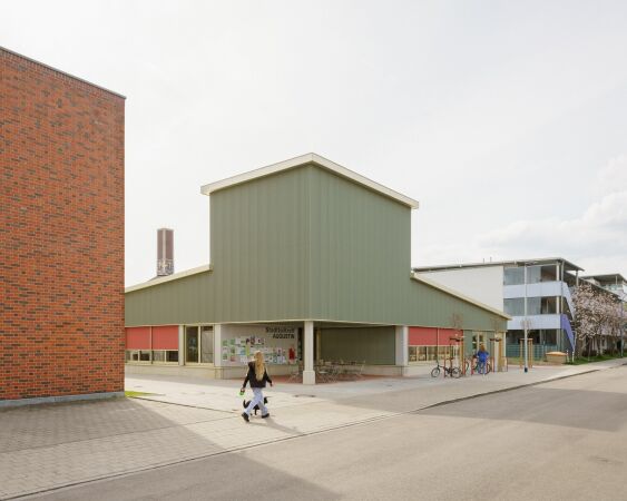 Stadtteilzentrum in Ingolstadt von nbundm*