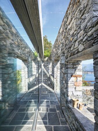 Fotografiepreis: Hannes Henz f�r das Projekt �Wohnen zwischen Fels und See�