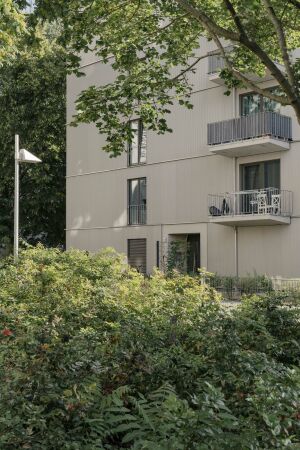 Punkthochhaus an der Landsberger Allee