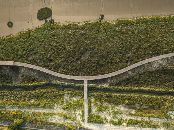 Fu- und Radweg bei Lissabon von Topiaris Landscape