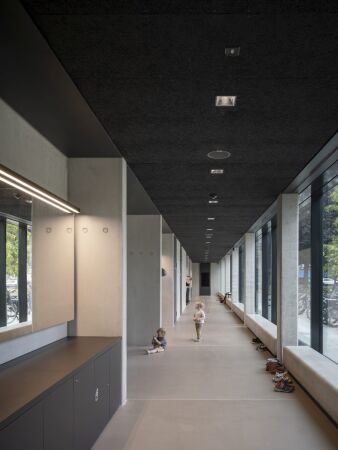 Schwimmhalle in Leipzig von gmp