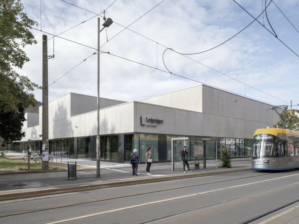 Schwimmhalle in Leipzig von gmp