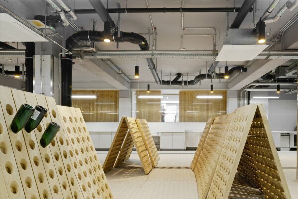 Hochschulbau in Geisenheim von Bez+Kock Architekten