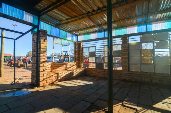 Locale Scale Award: 1to1 - Agency of Engagement (Johannesburg) mit dem Beitrag The Slovo Hall Project in S�dafrika