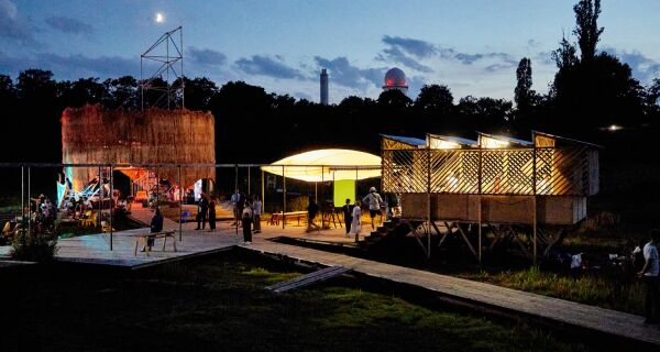 Social Engagement Award: Floating e.V. (Berlin) mit dem Beitrag Floating University in Deutschland