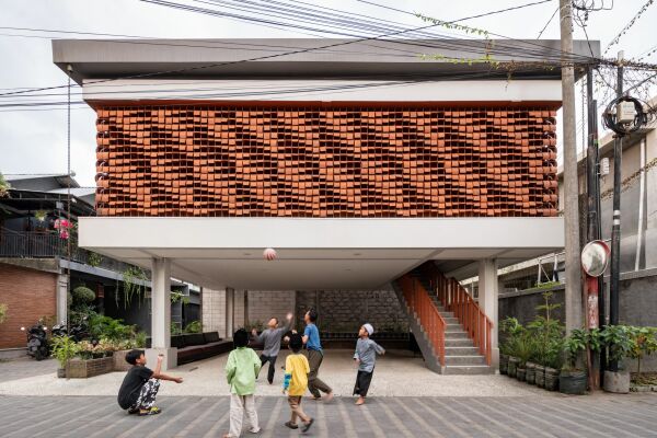 Social Architecture Award: SHAU (Rotterdam) mit dem Beitrag Kampung Mrican Phase 1 in Indonesien