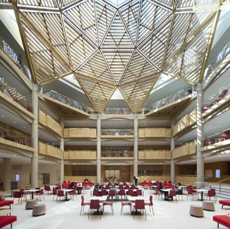 Unigebude in Oxford von Hopkins Architects