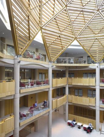 Unigeb�ude in Oxford von Hopkins Architects