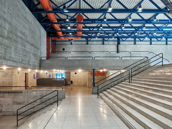 Theatersanierung in Winterthur von EMI Architekt*innen