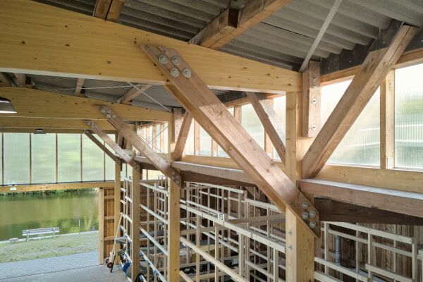 Bootshalle in Hamburg von kbnk Architekten