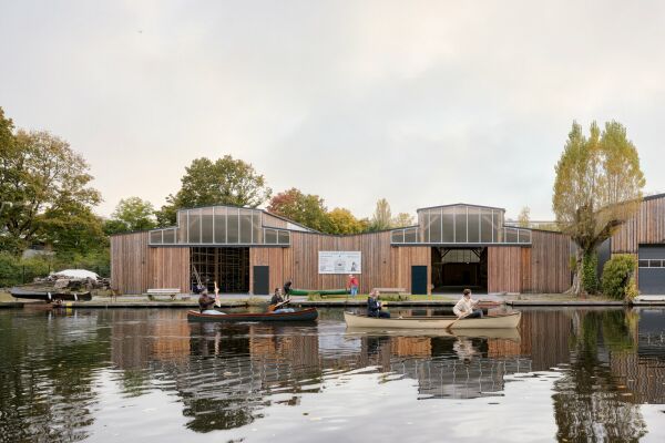 Bootshalle in Hamburg von kbnk Architekten