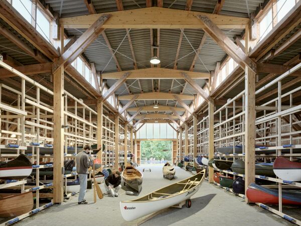 Bootshalle in Hamburg von kbnk Architekten