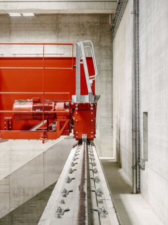 Mllverwertungsanlage und PV-Kraftwerk in Zuchwil von Penzel Valier