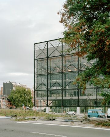 Medienzentrum in Brssel von Bruther und Baukunst