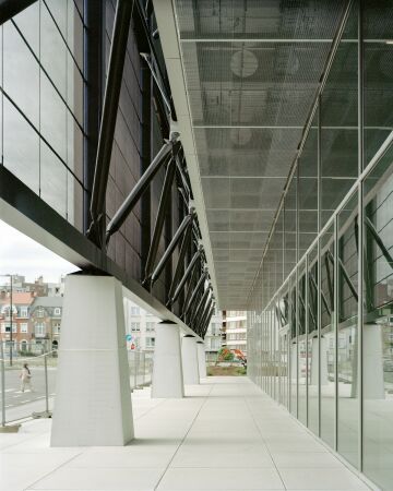 Medienzentrum in Br�ssel von Bruther und Baukunst