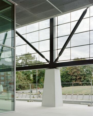 Medienzentrum in Br�ssel von Bruther und Baukunst