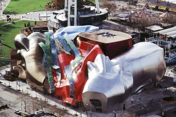 Experience Music Project in Seattle (19992000). Foto: EMP|SFM, CC BY-SA 3.0, via Wikimedia Commons