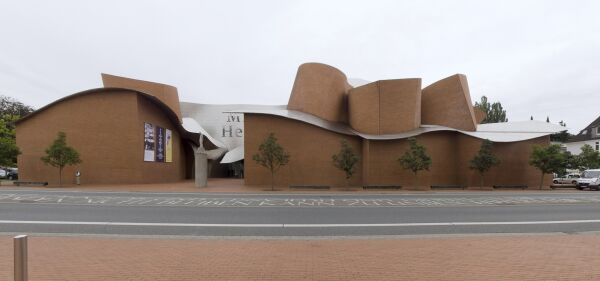 Museum Marta Herford in Herford (2001�05). Foto: Gunnar Klack, CC BY-SA 4.0, via Wikimedia Commons