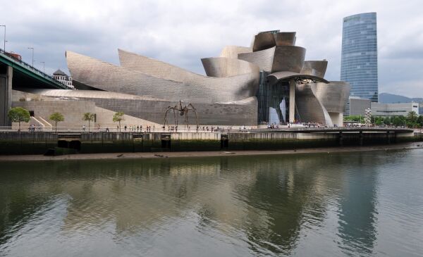Guggenheim-Museum in Bilbao (199197). Foto: Joanbrebo, via flickr, CC BY-NC 2.0