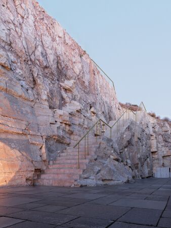 Oppenheim planen in Albanien