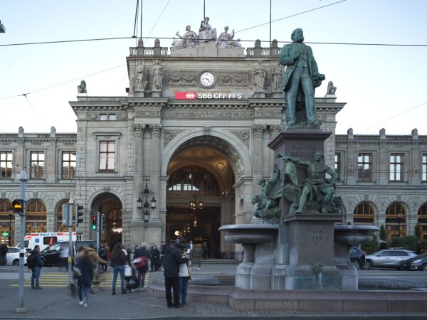 Aebi & Vincent Architekten im Z�rcher Hauptbahnhof