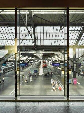 Aebi & Vincent Architekten im Z�rcher Hauptbahnhof
