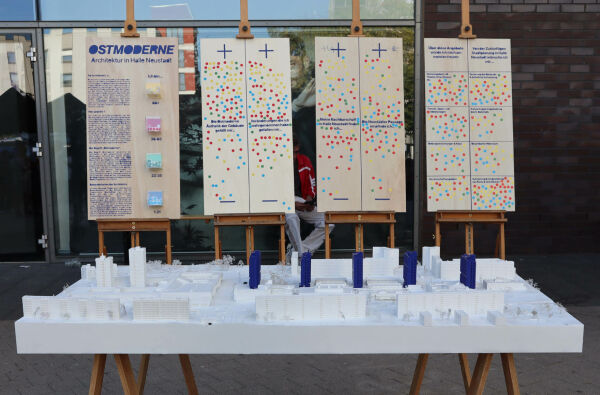 3. Preis: �Von A Bis E� von Jonah Adib und Vincent Egbert (Berliner Hochschule f�r Technik)