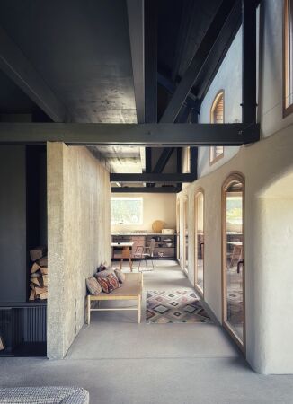 Anerkennung l�ndliches Bauen im Bestand: Feldsteinhaus Uckermark in Gerswalde von Katharina L�ser und Daniel Gro�