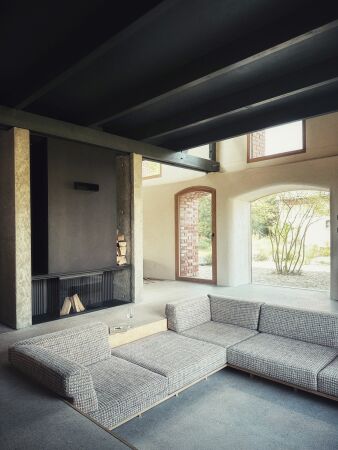 Anerkennung l�ndliches Bauen im Bestand: Feldsteinhaus Uckermark in Gerswalde von Katharina L�ser und Daniel Gro�