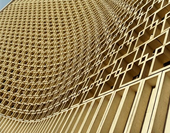 Fr�d�ric Chaubin, Fassadendetail des Uzbekistan Hotel in Taschkent von 1970. Foto: 2010