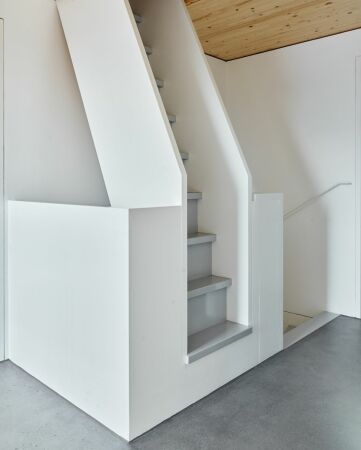 Wohnhausaufstockung von Baukombinat in Z�rich