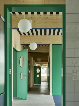 Wohnen: Wohn- und Gewerbesiedlung Guggach in Z�rich von Donet Sch�fer Reimer Architekten (Z�rich)