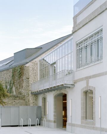 Umbau in Vannes von Office Zola architectes