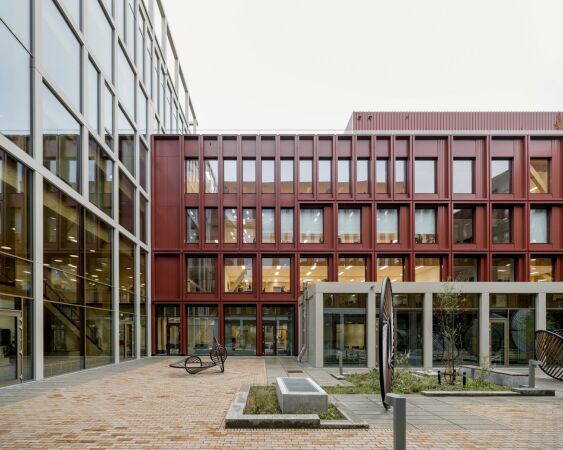 Beh�rdenbau in Odense von C.F. M�ller Architects