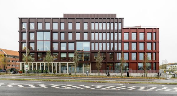 Beh�rdenbau in Odense von C.F. M�ller Architects