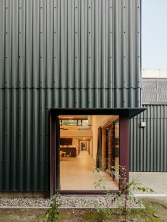 Erweiterung in Hamburg von acollage.architektur urbanistik