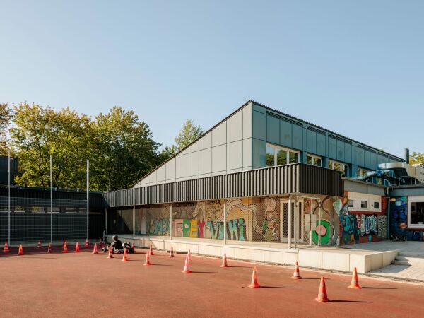 Erweiterung in Hamburg von acollage.architektur urbanistik