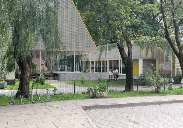 �Tempor�re Ma�nahmen zum Schutz und Transformation ukrainischer Schulen� von Dennis Vershynin (Technische Universit�t M�nchen)