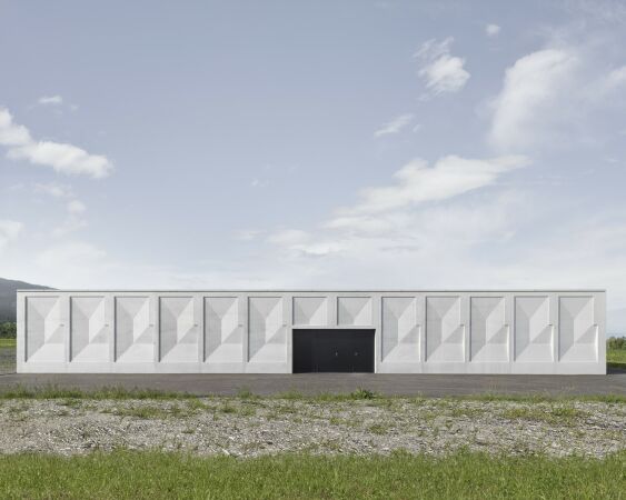 Grundwasserpumpwerk in H�rbranz von firm Architekten