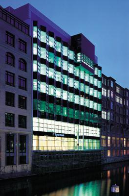 Handelszentrum von Alsop & Strmer in Hamburg erffnet