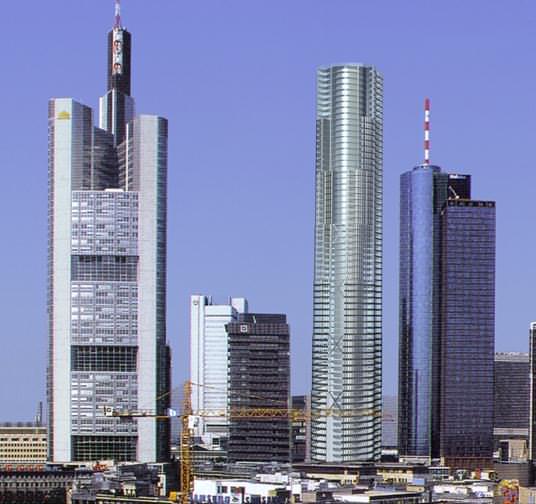 Hochhaus-Wettbewerb Max in Frankfurt / M. entschieden