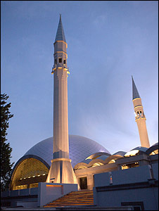 Sakirin-Moschee, Istanbul, Zeynep Fadillioglu, Hsrev Tayla, erster Entwurf einer Frau