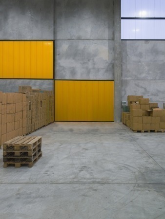 Betoncontainer in Slowenien von Ofis fertig