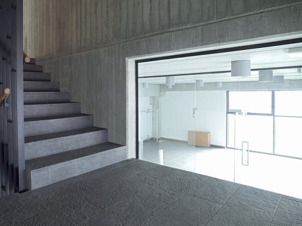 Ofis, Concrete Container, Skofja Loka